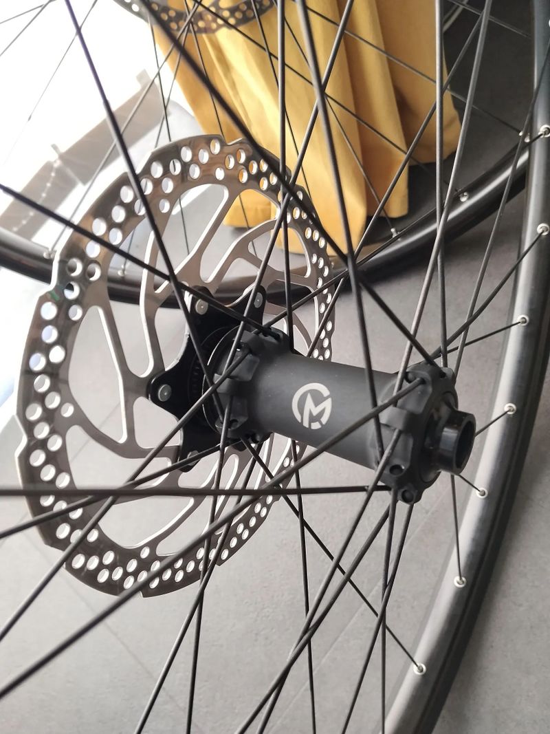 Sada 29" boost kolies Moon + kurier Zdarma