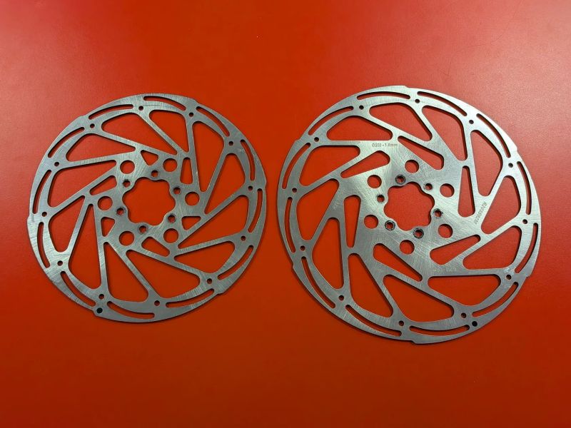 kotouče TRP RS02M 203 a 180 mm