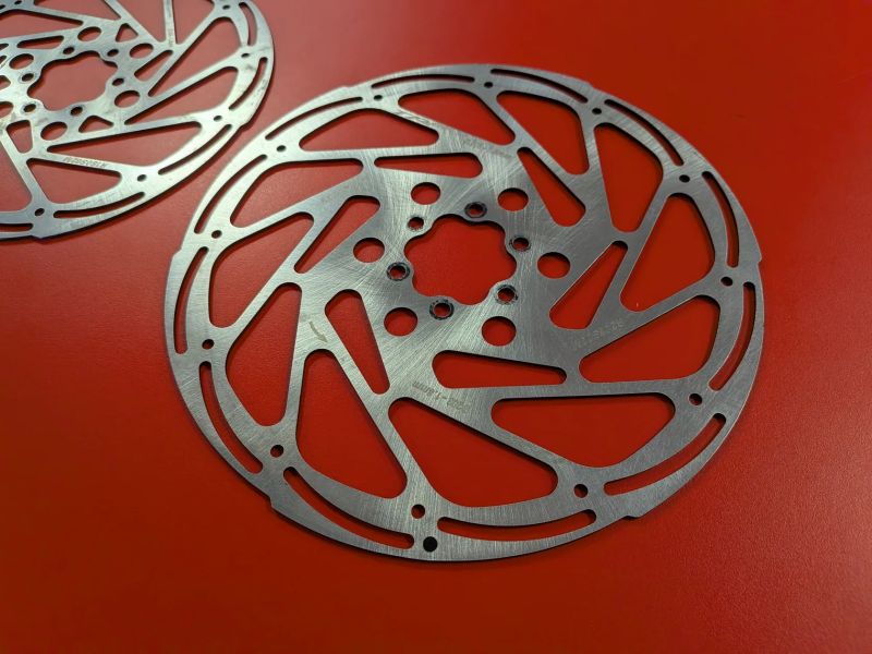 kotouče TRP RS02M 203 a 180 mm