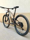 Radon SLIDE TRAIL 8.0 CF Carbon vel. M zdvihy 150/150 mm TOP STAV