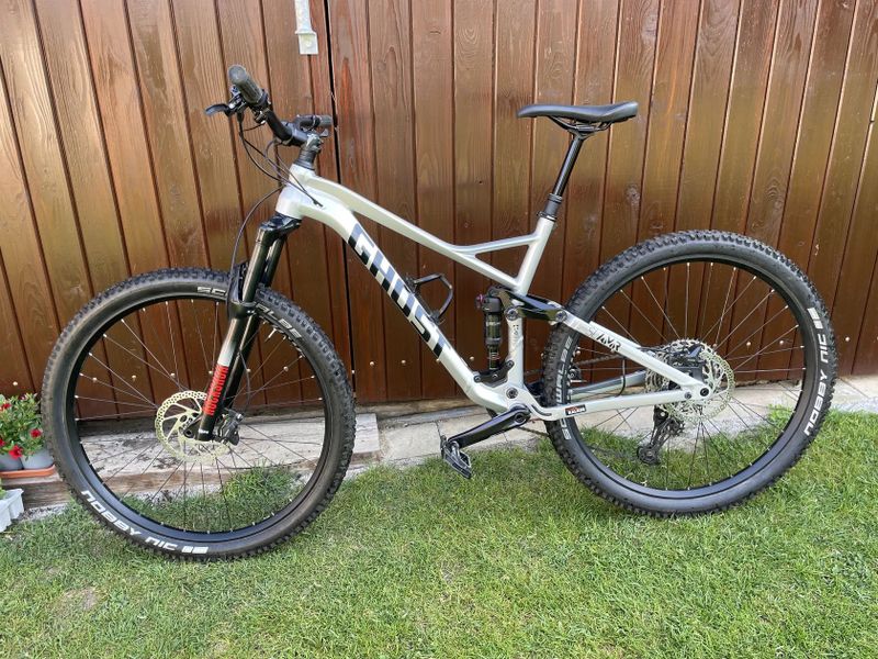 Ghost Slamr Base 2021