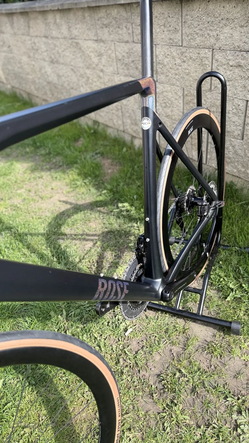 Rose REVEAL, vel. XXL, váha 7,5kg