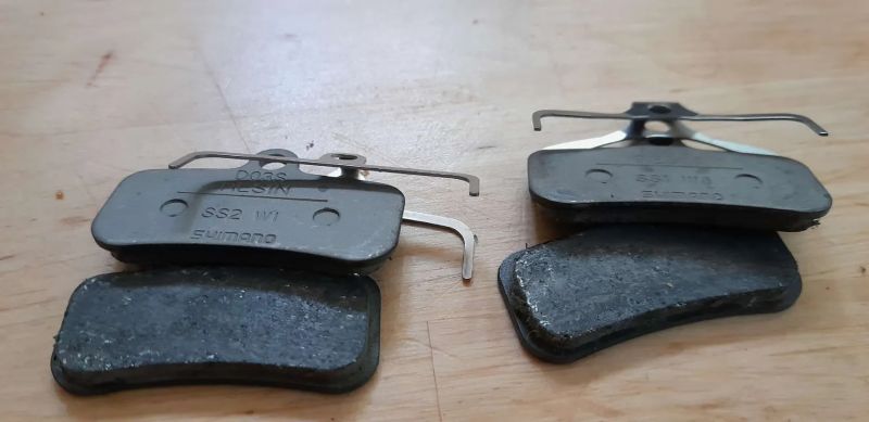 2 pary brzdove desky shimano D03S