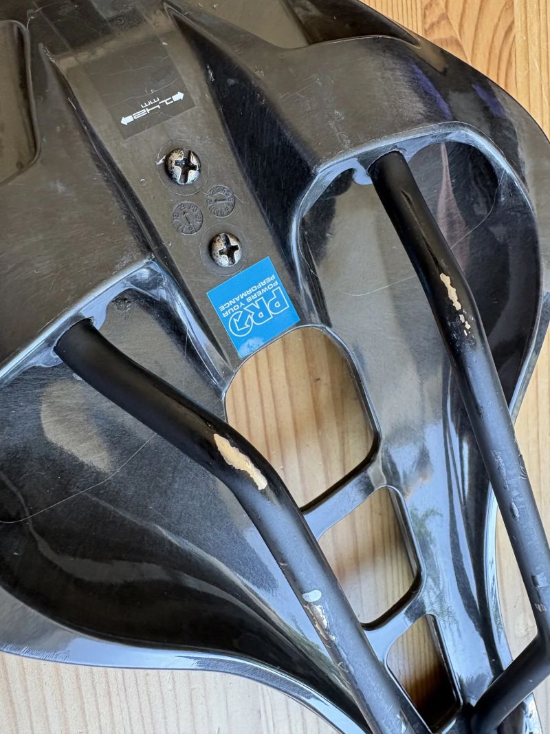 sedlo PRO Stealth 142mm 1st gen. 