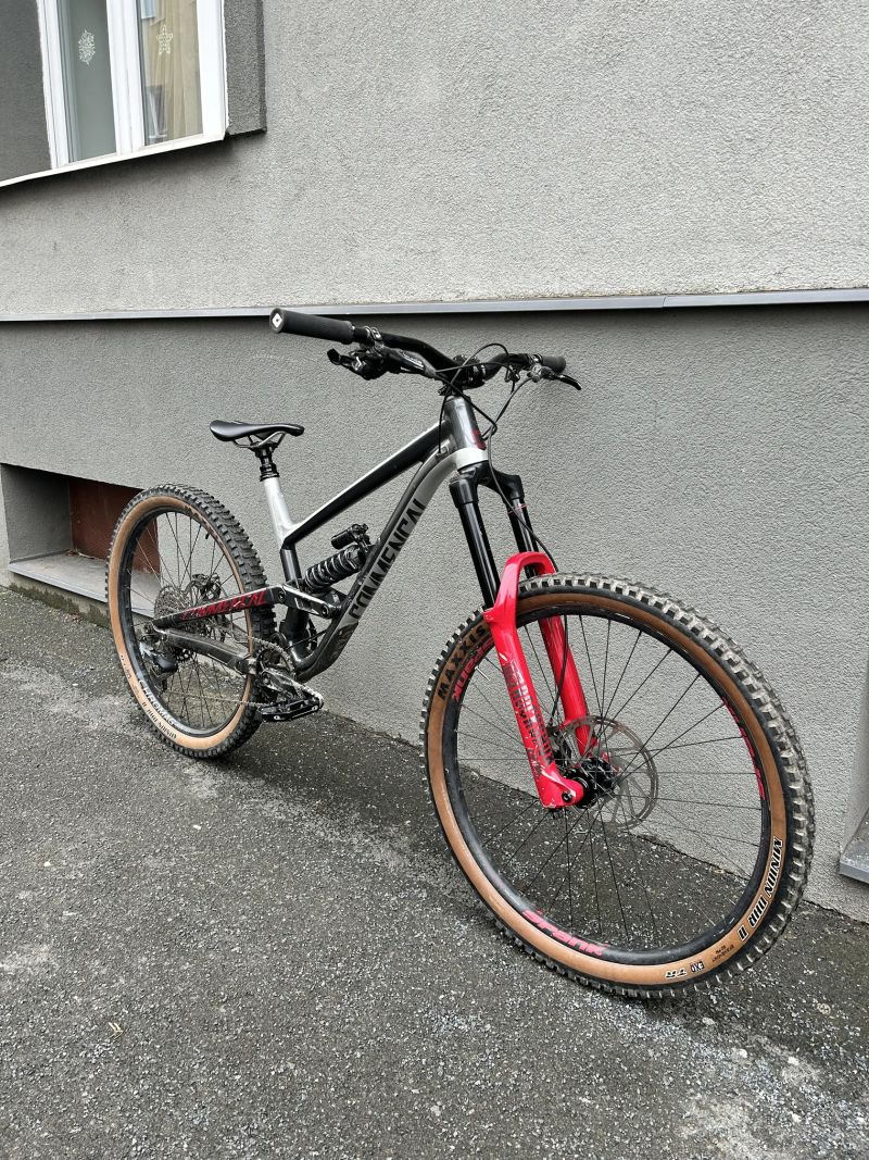 Commencal Clash Race M