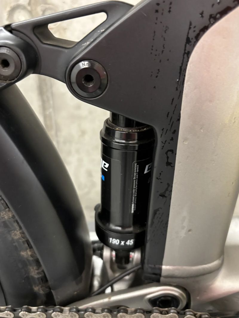 Trek Powerfly 4 600km nájezd