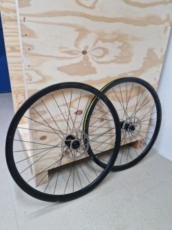 Prodám nová kola Gipiemme 825