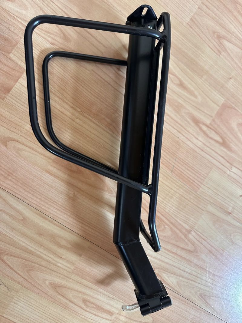 Nosič na sedlovku s bočnicemi Sport arsenal