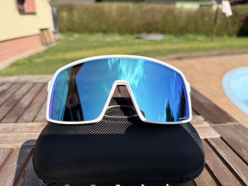Oakley Sutro White Prizm Sapphire Custom MVDP