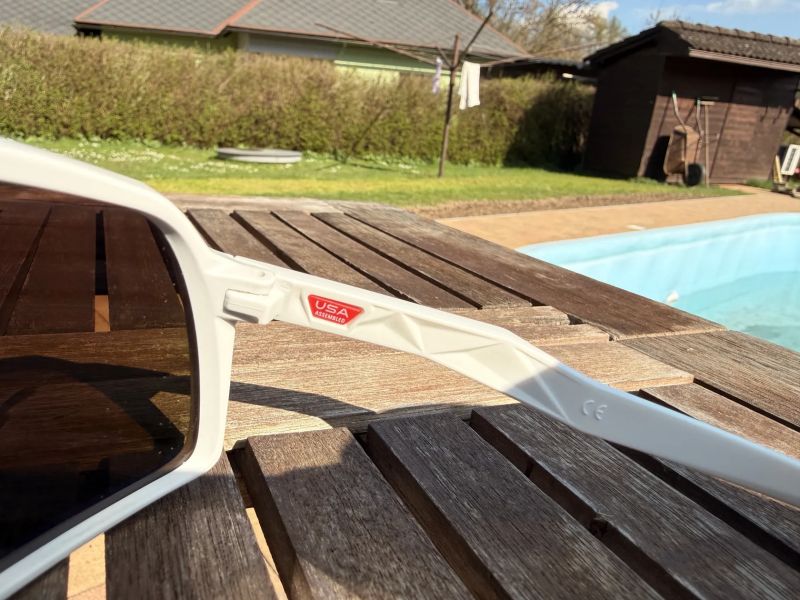 Oakley Sutro White Prizm Sapphire Custom MVDP