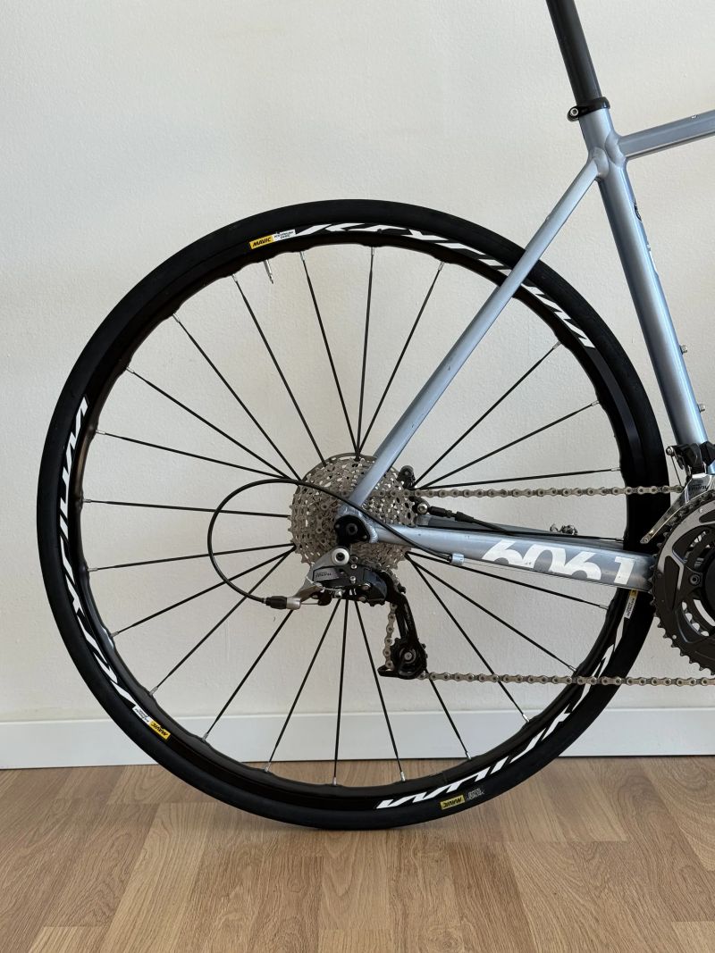 Btwin Ultra 520 AF GF – L (SRAM Rival 22 + karbónové doplnky)