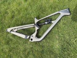 Nový karbonový rám Cannondale Habit LT 