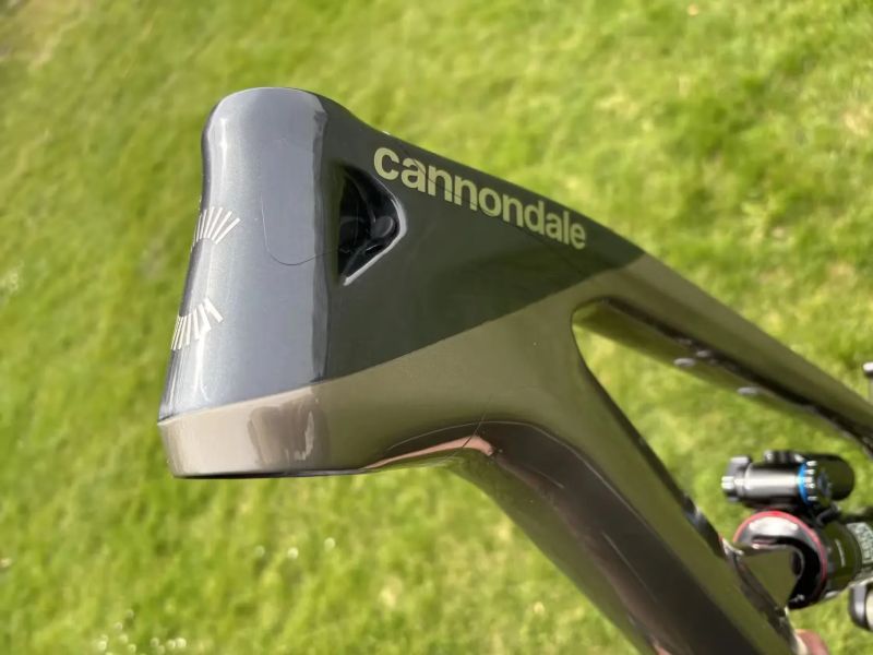 Nový karbonový rám Cannondale Habit LT 