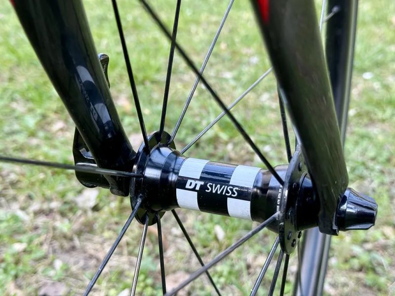 Torpado Dominio T6000 - Carbon monocoque, 105 5700, Roval SLX