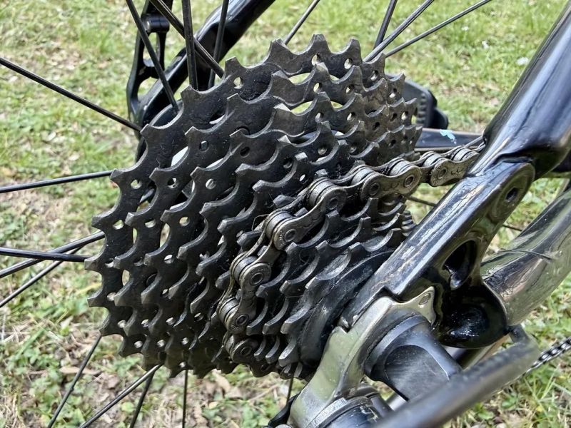 Torpado Dominio T6000 - Carbon monocoque, 105 5700, Roval SLX