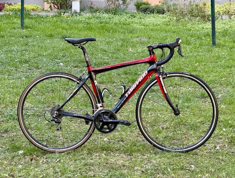 Torpado Dominio T6000 - Carbon monocoque, 105 5700, Roval SLX