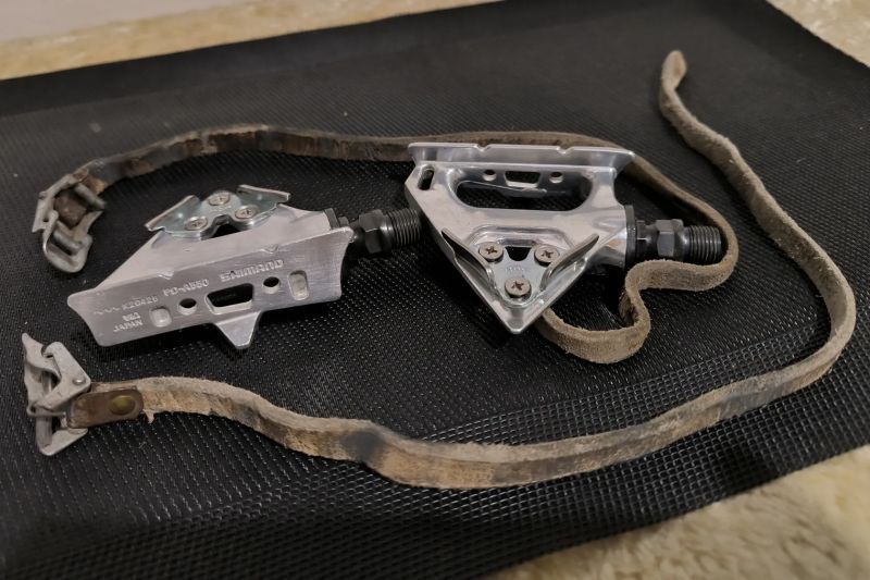 Shimano A550 retro pedály 