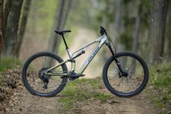 Crussis Full 11.11 Avinox M2S