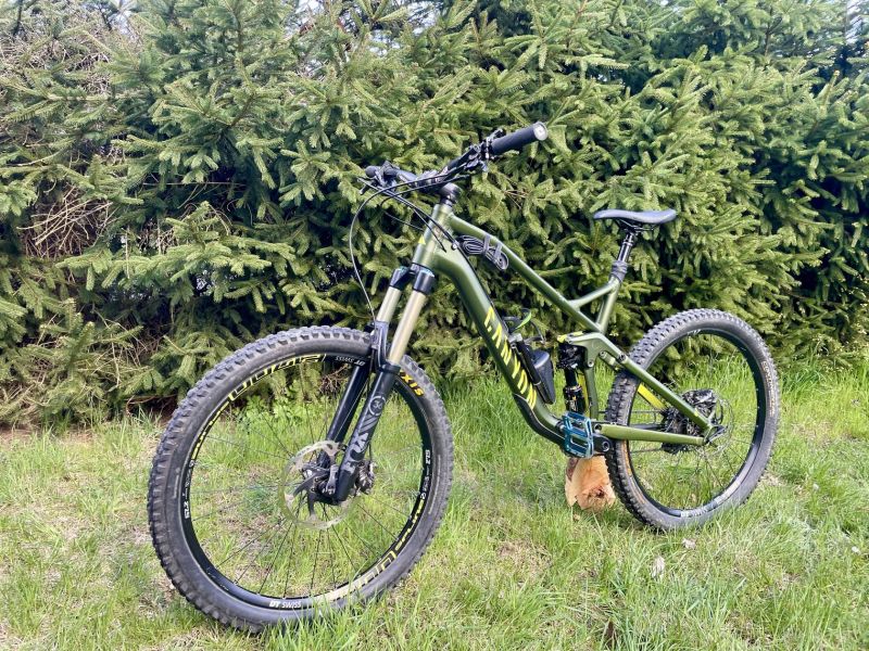 Canyon Strive AL7 - Nový rám - Super stav