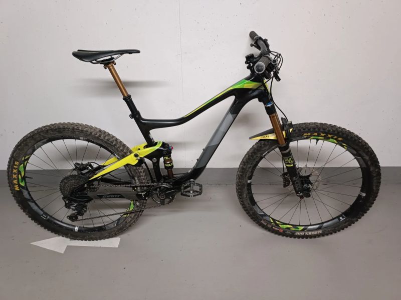 Giant Trance Advance 1