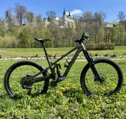 Trek Slash 9 GX AXS