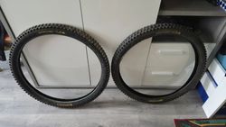 Pláště Maxxis+Continental