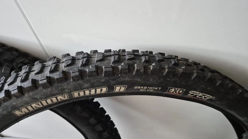 Pláště Maxxis+Continental