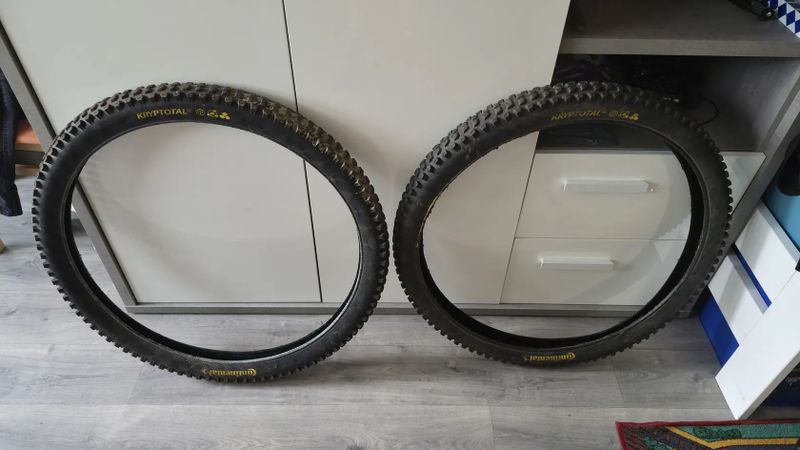 Pláště Maxxis+Continental