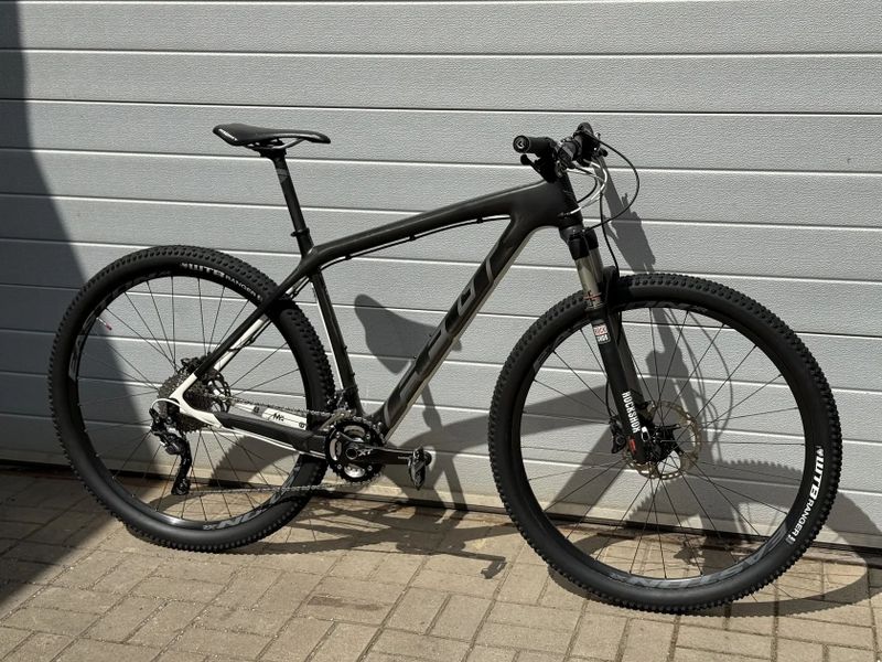 Felt NINE 2 Carbon