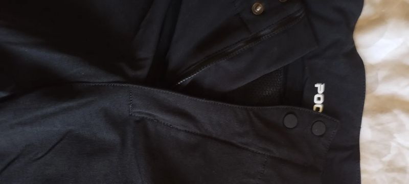 volné cyklošortky POC RIDE