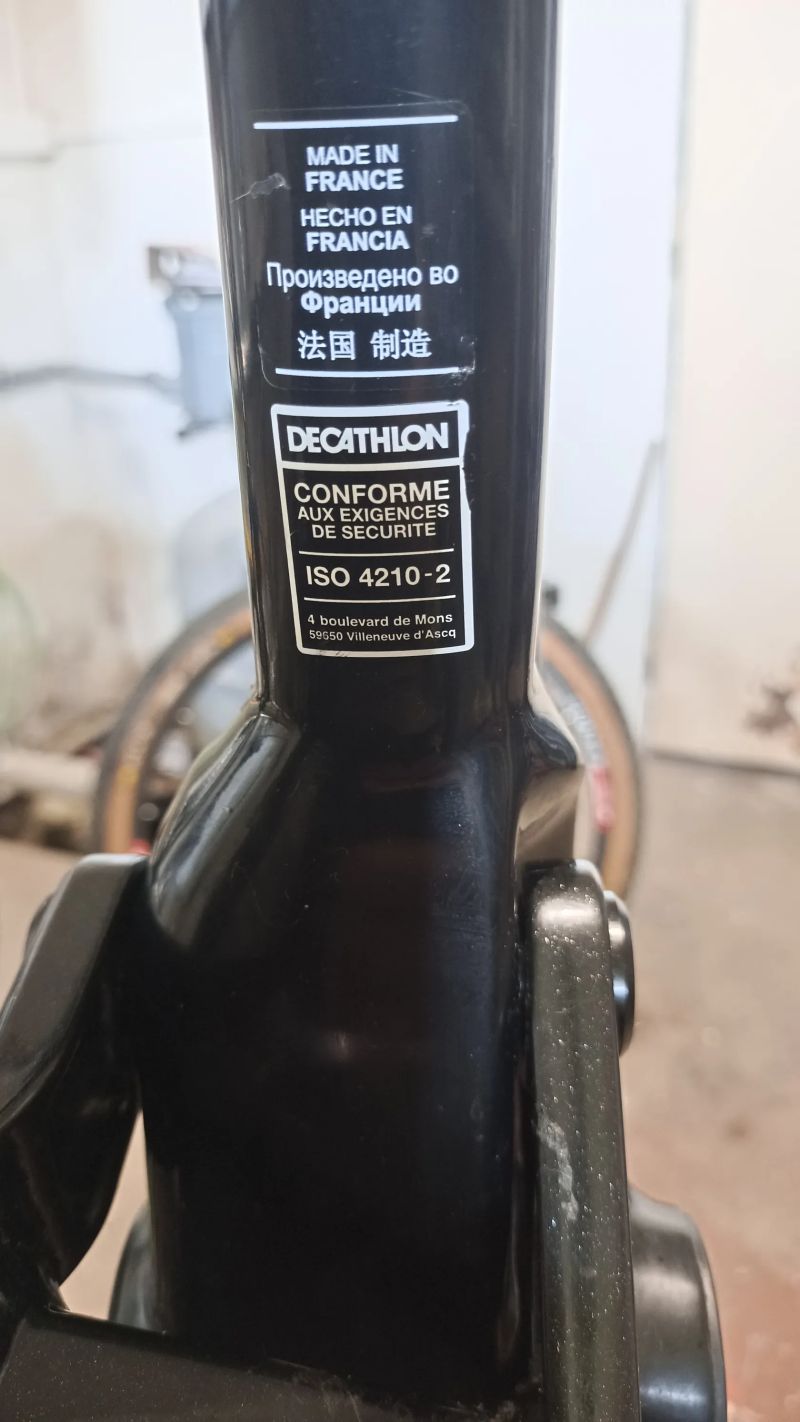 Prodám karbonový rám Rockrider CC900S