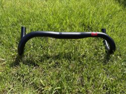 Specialized adventure gravel řídítka 