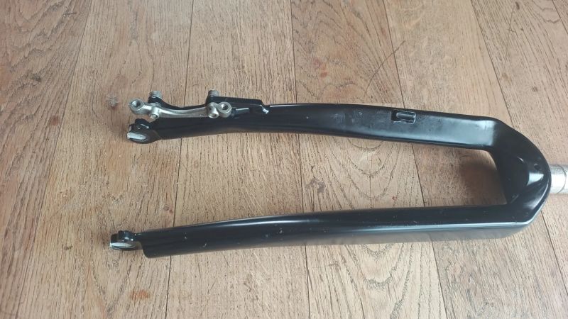 Pevná vidlice na 26" kolo