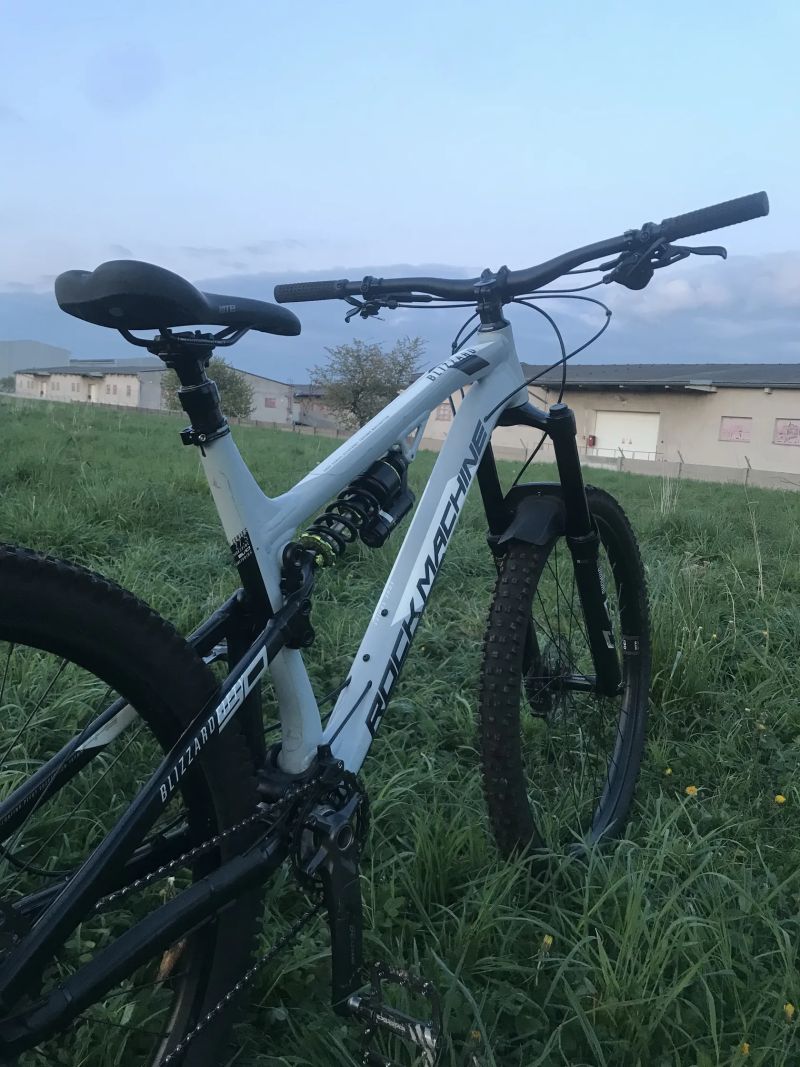 Rock Machine Blizzard 2022