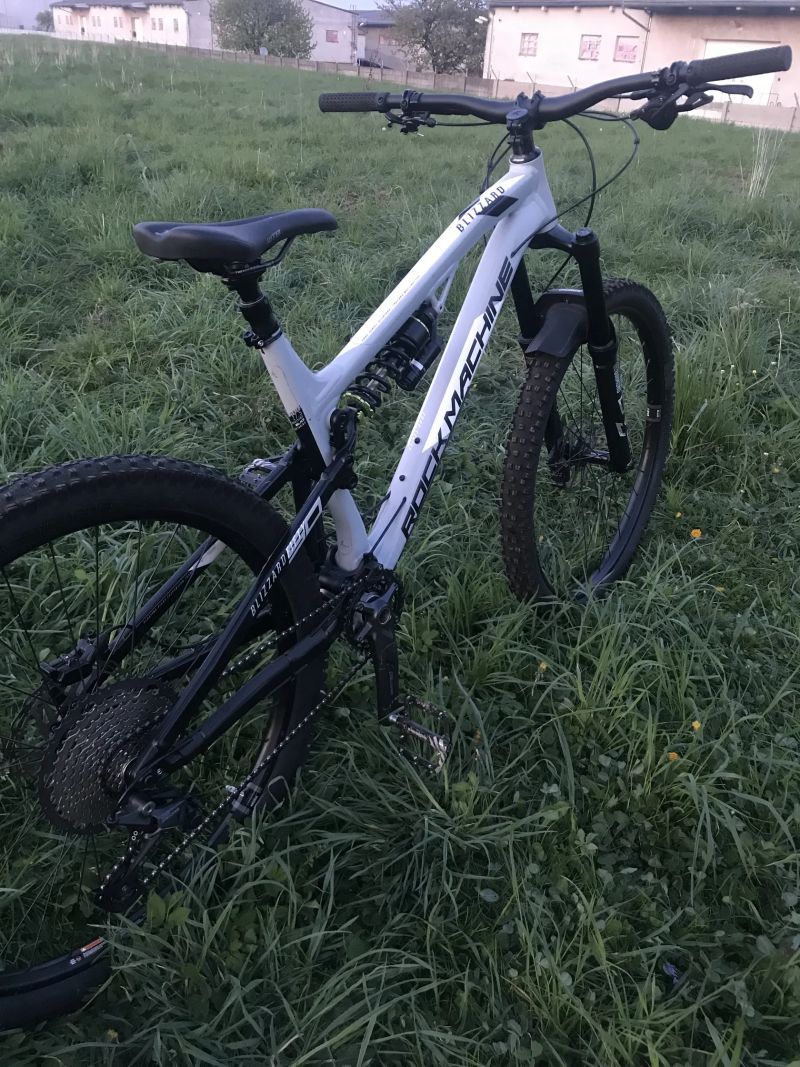 Rock Machine Blizzard 2022