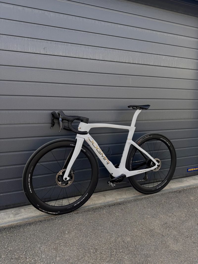 Pinarello dogma F 2025 vel. 54
