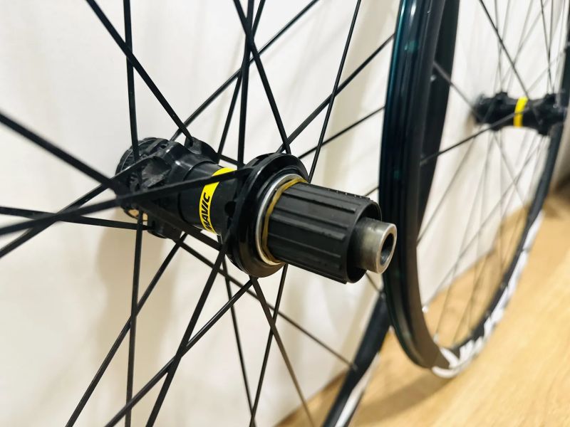 Mavic Cosmic Elite UST Disc 28”