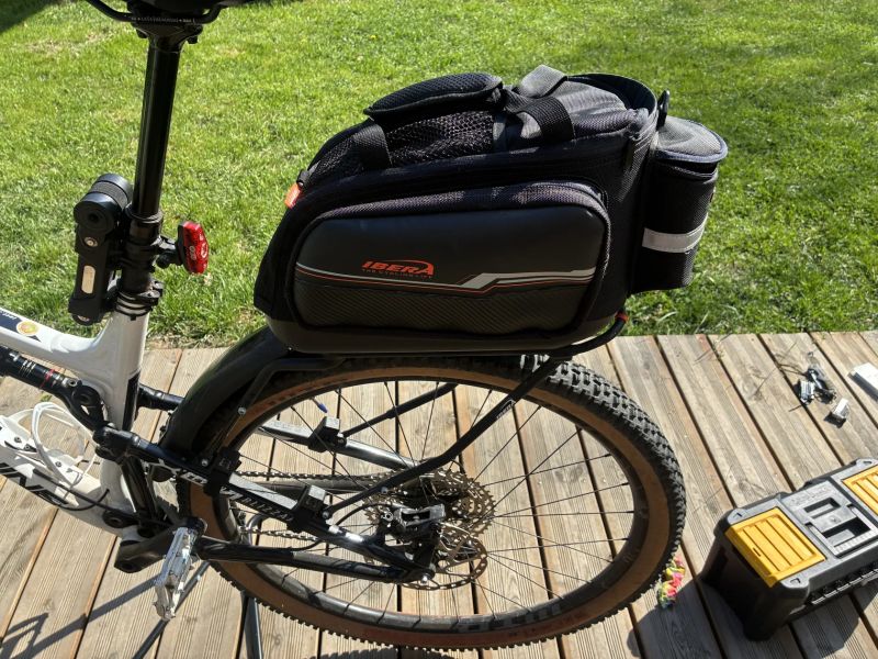 Nosič a brašna Ibera