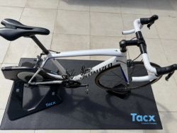 Garmin Tacx NEO 2T, rok 2020, velmi dobrý stav