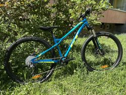 GT Stomper MAX, 26", 1x9, brzdy Deore, vzduchová vidlice XCR32 Air