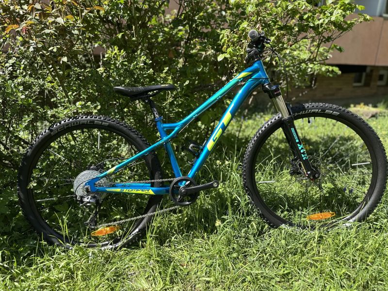 GT Stomper MAX, 26", 1x9, brzdy Deore, vzduchová vidlice XCR32 Air