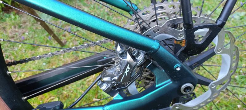 29" CUBE Reaction hybrid SLT 750, 334 km, FOX, XT