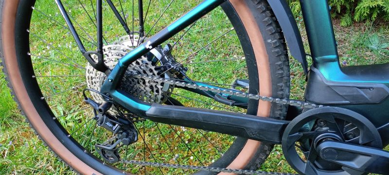 29" CUBE Reaction hybrid SLT 750, 334 km, FOX, XT