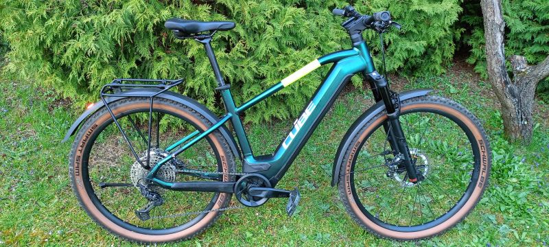 29" CUBE Reaction hybrid SLT 750, 334 km, FOX, XT