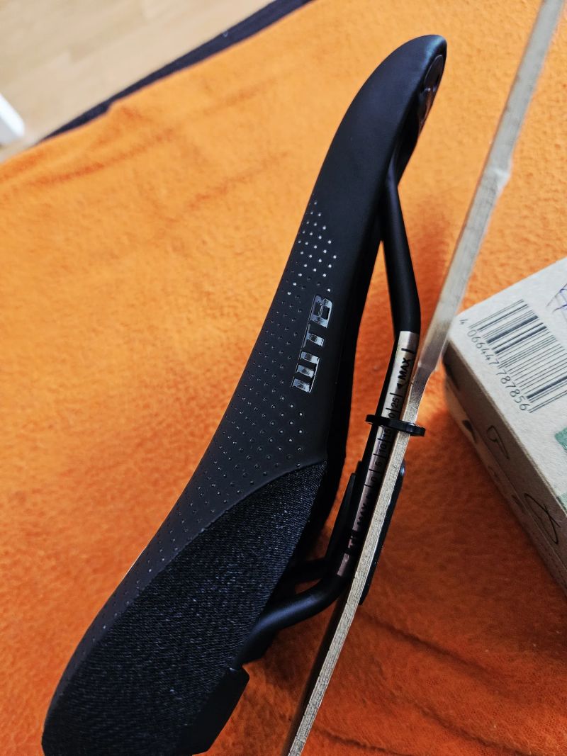 Nové sedlo WTB Koda Titanium Wide 218g