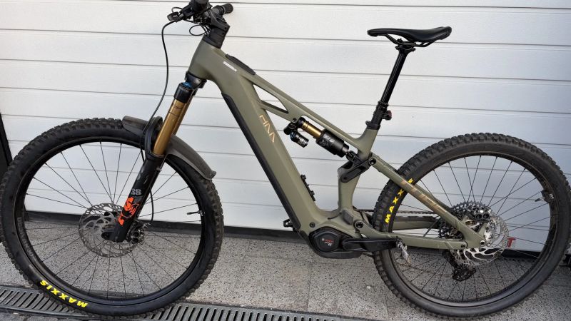 Prodám Cube Cube Stereo Hybrid One77 HPC TM