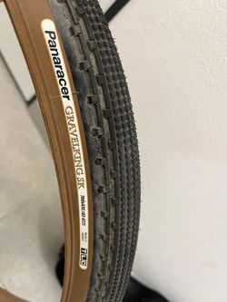 Panaracer gravelking SK 43mm a wtb riddler 37mm