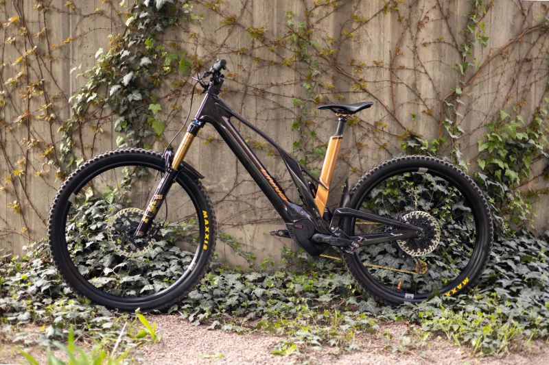 Unno Mith S2 (M/L) 2024