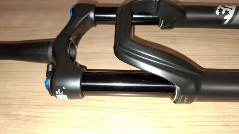 Fox Rhytm Float 32 - 100 mm