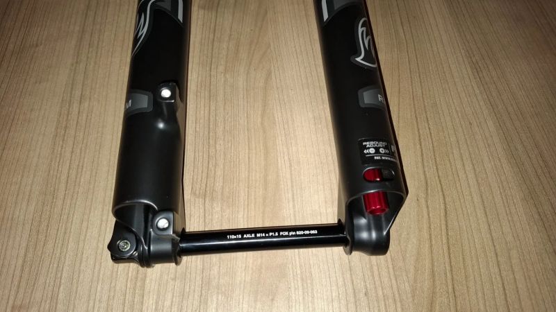 Fox Rhytm Float 32 - 100 mm